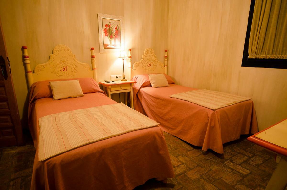 Molino La Boticaria Hotel Marchena  Exterior photo